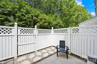 8456 Chaceview Court, Charlotte, NC 28269 - Photo 29