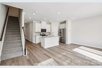 9008 Foggy Brook Loop, Charlotte, NC 28216 - Photo 3