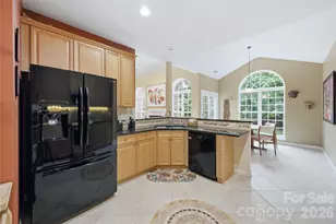 136 Edge Hill Dr, Fort Mill, SC 29715 - Photo 11