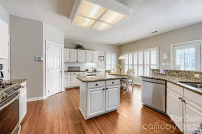 6211 Coleridge Court, Charlotte, NC 28269 - Photo 17