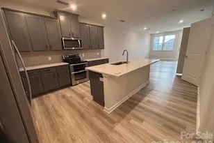 4455 Reed Crk Dr, Sherrills Ford, NC 28673 - Photo 5