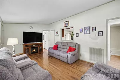 104 E Main Street, Belmont, NC 28012 - Photo 7