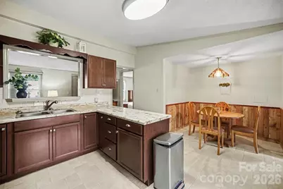 104 E Main Street, Belmont, NC 28012 - Photo 9