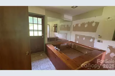 520 Cottrell Hill Road, Lenoir, NC 28645 - Photo 21