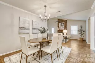 7333 Carrbridge Ln, Charlotte, NC 28226 - Photo 13