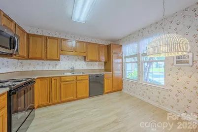 902 Woodlea Court, Asheville, NC 28806 - Photo 15