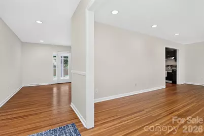 4726 Walden Court, Charlotte, NC 28210 - Photo 5