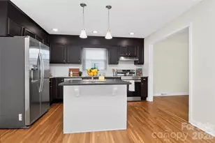 4726 Walden Ct, Charlotte, NC 28210 - Photo 11