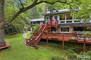 146 Chestnut Walk Dr, Waynesville, NC 28786 - Photo 1