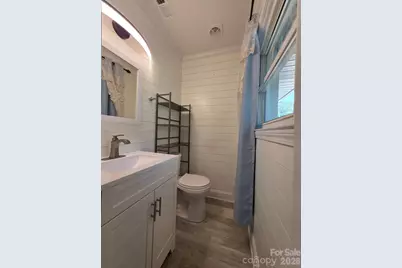 1501 Vancouver Drive, Charlotte, NC 28213 - Photo 21