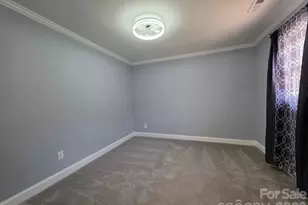 1501 Vancouver Dr, Charlotte, NC 28213 - Photo 25