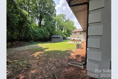 1501 Vancouver Drive, Charlotte, NC 28213 - Photo 41