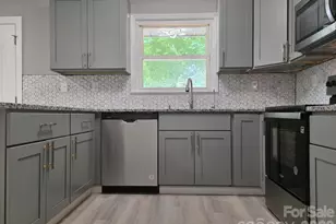 1501 Vancouver Dr, Charlotte, NC 28213 - Photo 7