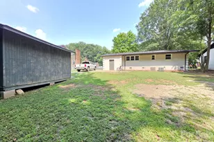 1501 Vancouver Dr, Charlotte, NC 28213 - Photo 39