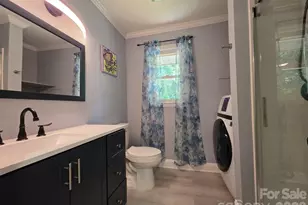 1501 Vancouver Dr, Charlotte, NC 28213 - Photo 29