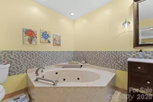 4 Governors Way, Asheville, NC 28804 - Photo 17