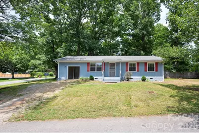 400 Hiawassee Avenue, Black Mountain, NC 28711 - Photo 21