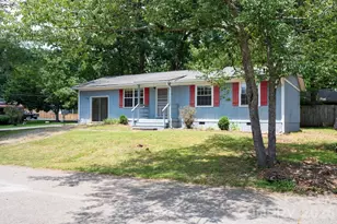 400 Hiawassee Ave, Black Mountain, NC 28711 - Photo 23