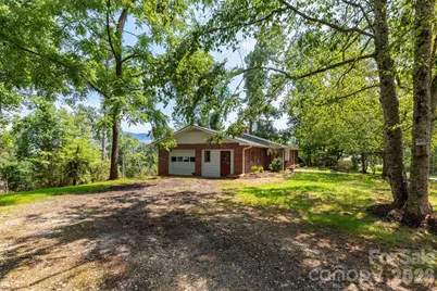 1860 Deer Park Lake Road, Spruce Pine, NC 28777 - Photo 3