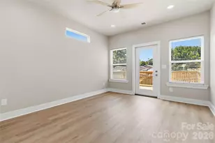 711 Pennsylvania Ave, Charlotte, NC 28216 - Photo 7