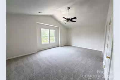 5714 Waverly Lynn Lane, Charlotte, NC 28269 - Photo 11