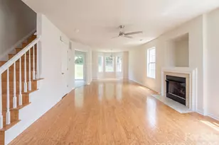 5714 Waverly Lynn Ln, Charlotte, NC 28269 - Photo 3