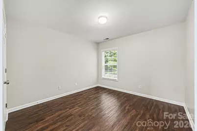 9839 Jeanette Circle, Charlotte, NC 28213 - Photo 17