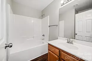 9839 Jeanette Cir, Charlotte, NC 28213 - Photo 21