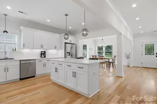 5309 Tarrywood Ln, Charlotte, NC 28205 - Photo 13