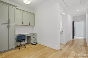 5309 Tarrywood Ln, Charlotte, NC 28205 - Photo 17