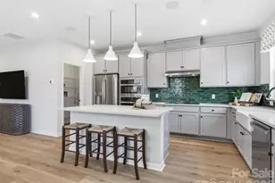 7223 Archimedes Ln, Charlotte, NC 28216 - Photo 7
