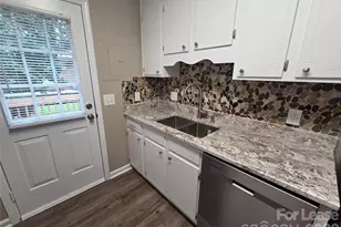 525 12th Street SW, Hickory, NC 28602 - Photo 7