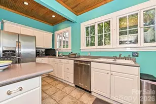 1532 The Plaza, Charlotte, NC 28205 - Photo 13