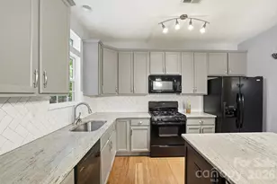 12119 Canal Dr, Huntersville, NC 28078 - Photo 9