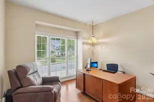 7613 Tarland Ln, Charlotte, NC 28269 - Photo 15