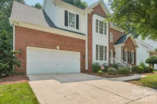 7613 Tarland Ln, Charlotte, NC 28269 - Photo 1