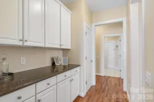 7613 Tarland Ln, Charlotte, NC 28269 - Photo 17