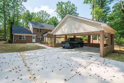 100 Cabell Way, Charlotte, NC 28211 - Photo 23