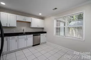 100 Cabell Way, Charlotte, NC 28211 - Photo 13