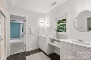 2013 Victorian Pl, Charlotte, NC 28203 - Photo 29