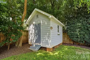 2013 Victorian Pl, Charlotte, NC 28203 - Photo 37