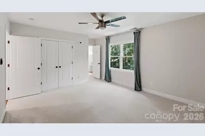 2013 Victorian Place, Charlotte, NC 28203 - Photo 31