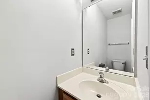 3274 Summercroft Ln, Charlotte, NC 28269 - Photo 21