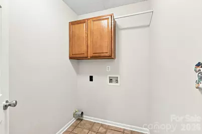 3274 Summercroft Lane, Charlotte, NC 28269 - Photo 35