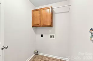 3274 Summercroft Ln, Charlotte, NC 28269 - Photo 35