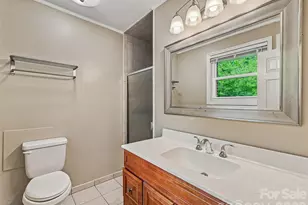 320 Kendale Ct, East Flat Rock, NC 28726 - Photo 19
