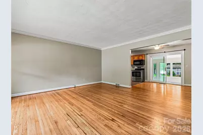320 Kendale Court, East Flat Rock, NC 28726 - Photo 5