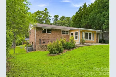 320 Kendale Court, East Flat Rock, NC 28726 - Photo 3