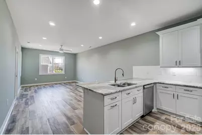 1529 28th Street Place SE, Hickory, NC 28602 - Photo 5