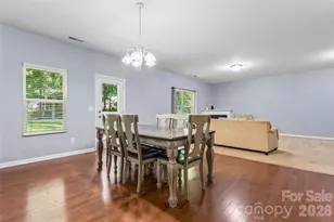 8402 Bampton Dr, Concord, NC 28027 - Photo 5